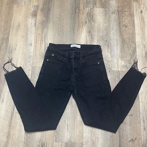 Gap True Skinny Jeans